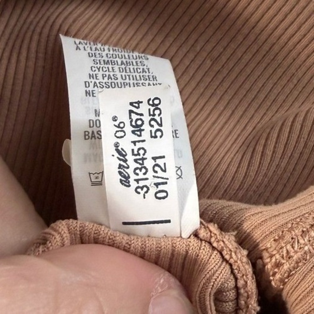 OFFLINE by Aerie Ribbed High Waisted Biker Shorts Tan Brown M 3134514674 - Picture 7 of 9
